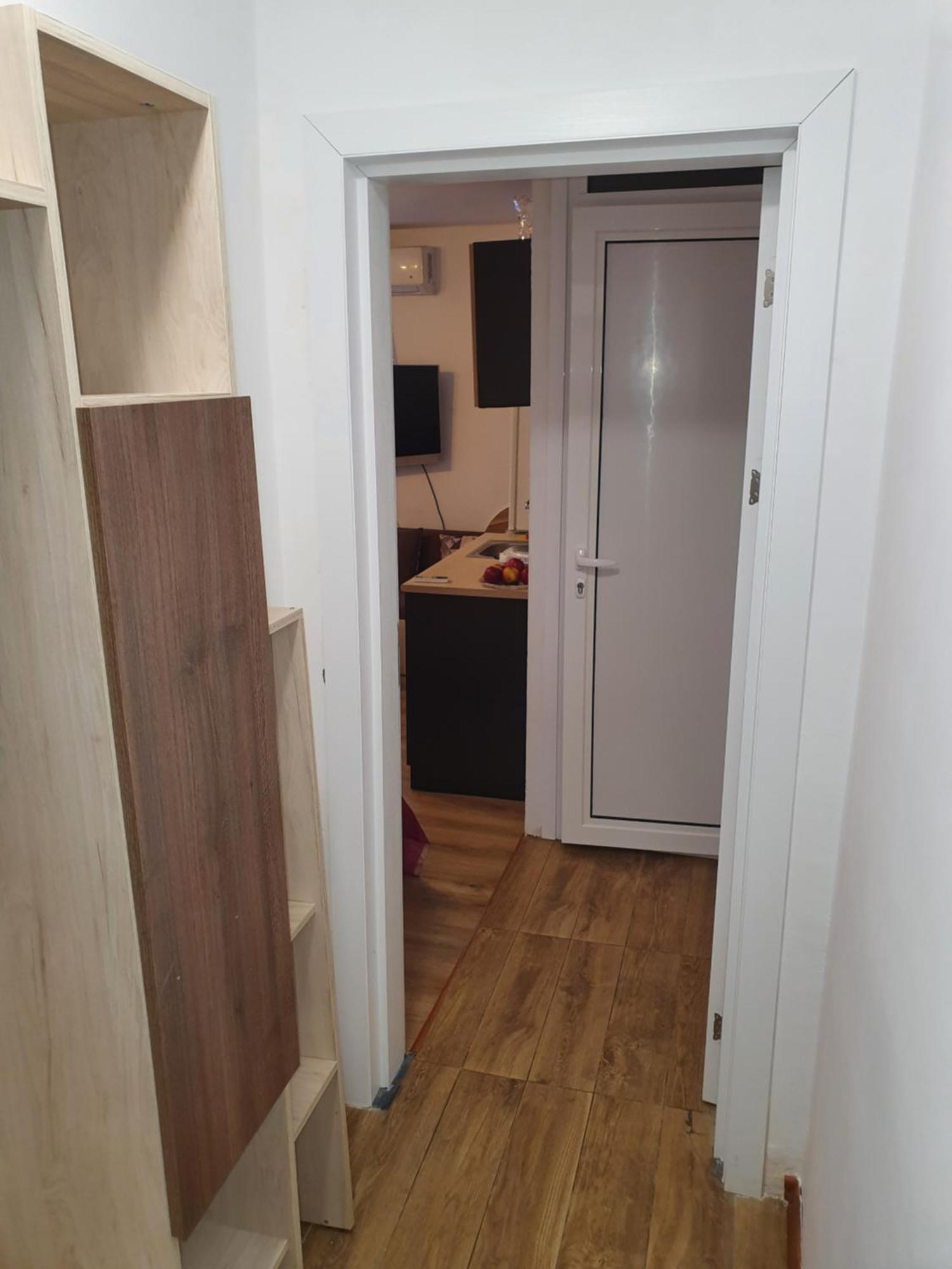 The Center Apartments Comfort Szandanszki Szoba fotó